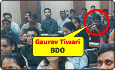 Gaurav Tiwari Vikas Khand Adhikari MPPSC topper Champion Square Indore classroom